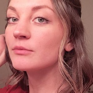 Meet your Posher, Bekah